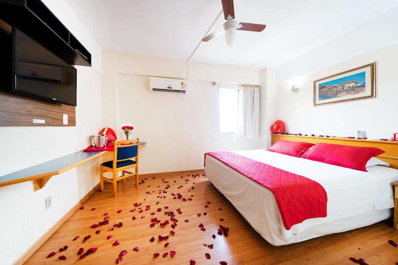 Itapetinga Hotel 阿蒂巴亚 外观 照片